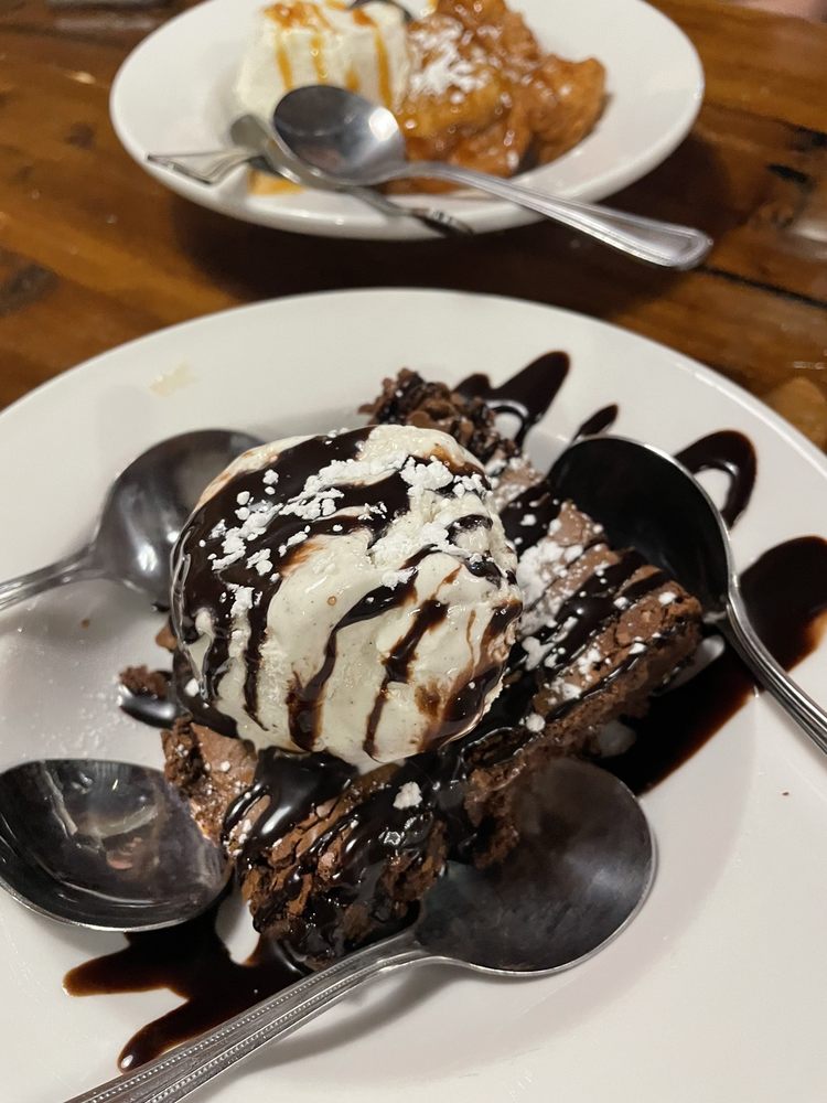 Hickory Tree Grill