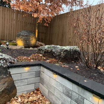 Camargo Landscaping - Retaining wall with more modern look - Landscaping Near Me Camargo Landscaping - Retaining wall with more modern look - Landscaping Near Me