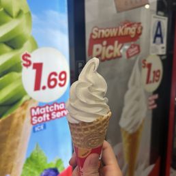 Vanilla soft serve Vanilla soft serve