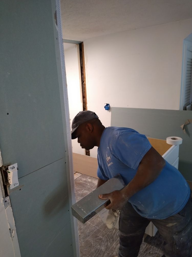 Slide of T&J Construction and Home Improvement