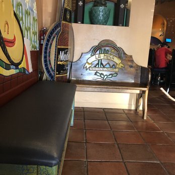 La Mesa Mexican Restaurant - Waiting area by hostess - Mexican Near Me - Papillion, Nebraska La Mesa Mexican Restaurant - Waiting area by hostess - Mexican Near Me - Papillion, Nebraska