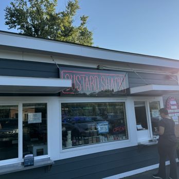 Custard Shack - View of restaurant - Desserts Near Me - Alexandria, Virginia