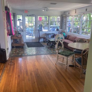 Gulfport Brewery and Eatery - Inside - Breweries Near Me - Gulfport, Florida