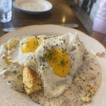 Ruthie's All-Day - Biscuit and Gravy - Barbeque Near Me - Arlington, Virginia Ruthie's All-Day - Biscuit and Gravy - Barbeque Near Me - Arlington, Virginia