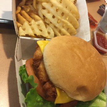 Chick-fil-A - Deluxe #1 - Fast Food Near Me - San Jose, California