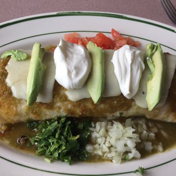 Tacos Y Mariscos Sahuayo - Wet, green carne asada burrito - Mexican Near Me - Wilmington, California Tacos Y Mariscos Sahuayo - Wet, green carne asada burrito - Mexican Near Me - Wilmington, California