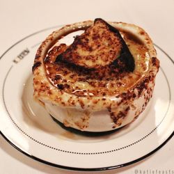 Hoexter’s - French onion soup