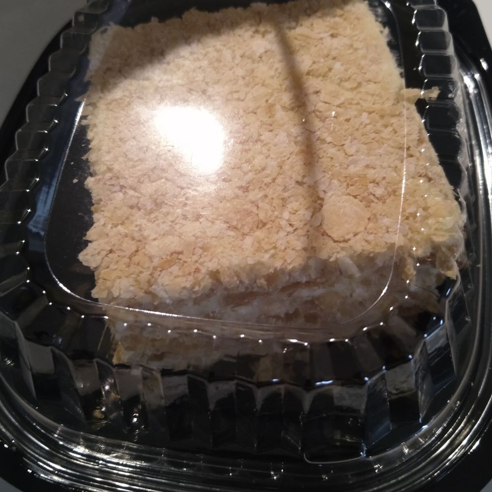 Maestro Cafeteria - Napoleon Cake - Cafes Near Me - Brooklyn, New York Maestro Cafeteria - Napoleon Cake - Cafes Near Me - Brooklyn, New York