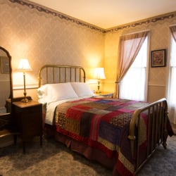 Harrison House Bed & Breakfast - Room #5
