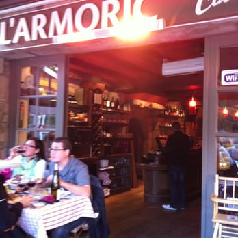 L'Armoric - Bars Near Me - Auray, 56