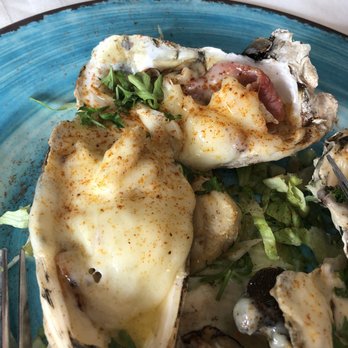 Skippers Pier - Seafood Near Me - Deale, Maryland