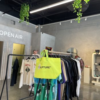 Open Air  - Themed Cafes Near Me - West Hollywood , California