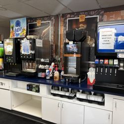 Horizon Market 2 - Soda/ coffee drink machines