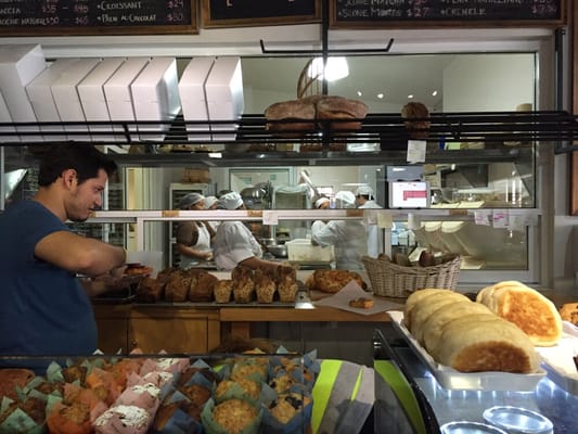 BreAd Panaderos Artesanales by null