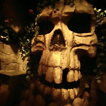 Last Rites - Fun decor - Cocktail Bars Near Me - San Francisco, California