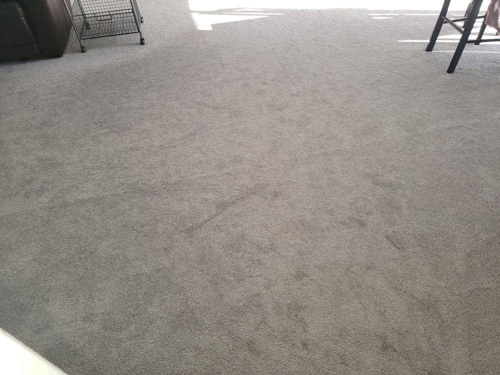 GREAT LAKES CARPET & TILE Updated July 2024 14 Photos 850 S Main