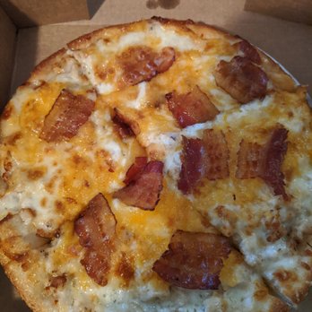Bellacino's Pizza & Grinders - Chicken Bacon Ranch Pizza - Pizza Near Me - Simpsonville, South Carolina