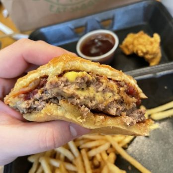 Jaggers - Juicy bacon cheeseburger with barbecue dipping sauce and shoestring fries! - Salad Near Me - Louisville, Kentucky Jaggers - Juicy bacon cheeseburger with barbecue dipping sauce and shoestring fries! - Salad Near Me - Louisville, Kentucky