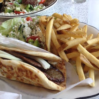 Lindenhurst Diner - Gyro Sandwich Platter - Diners Near Me - Lindenhurst, New York