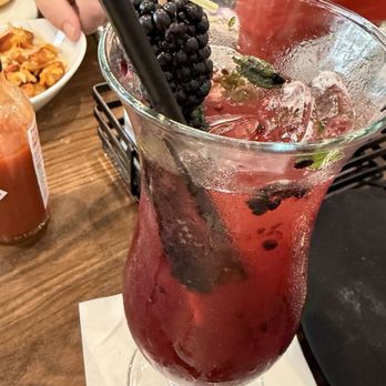 Another Broken Egg Cafe - Blackberry Smash Mocktail - American Near Me - Winston Salem, North Carolina
