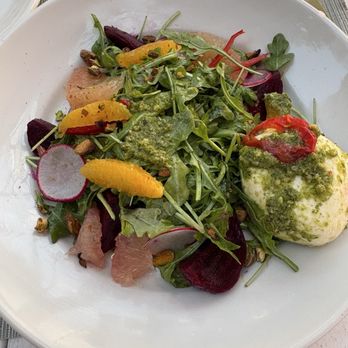 Marker 88 - Citrus burrata salad - Seafood Near Me - Islamorada, Florida Marker 88 - Citrus burrata salad - Seafood Near Me - Islamorada, Florida