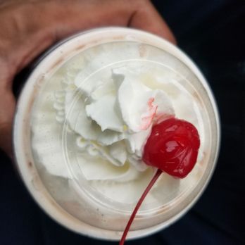 Chick-fil-A - Peppermint Chip Milkshake - Fast Food Near Me - Niles, Illinois