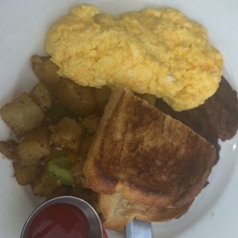 Lighthouse - Steak & Eggs - Breakfast & Brunch Near Me - Newport Beach, California