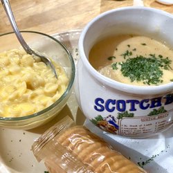 Wakeman Elevator Craft Beer & Wine Barn - Lobster Bisque and Side of Mac & Cheese