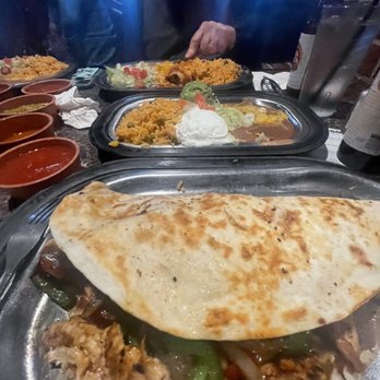 Ponak's Mexican Kitchen - Fajitas Quesadilla - Mexican Near Me - Kansas City, Missouri Ponak's Mexican Kitchen - Fajitas Quesadilla - Mexican Near Me - Kansas City, Missouri