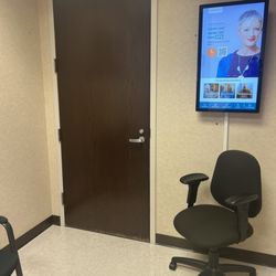 Alabama Heart & Vascular - Patient room
