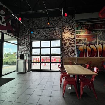 Dave's Hot Chicken - Inside - Chicken Shop Near Me - Tampa, Florida Dave's Hot Chicken - Inside - Chicken Shop Near Me - Tampa, Florida