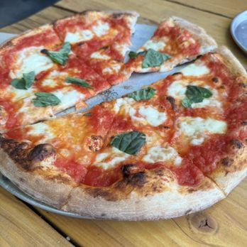 Mountain Tap Brewery - Delicious pizza - Breweries Near Me - Steamboat Springs, Colorado