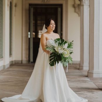 Kawika V Photography - bridal portrait - Session Photography Near Me Kawika V Photography - bridal portrait - Session Photography Near Me