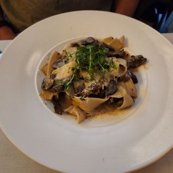 Sapori Ristorante - Steak Papardelle - Italian Near Me - Montclair, New Jersey Sapori Ristorante - Steak Papardelle - Italian Near Me - Montclair, New Jersey