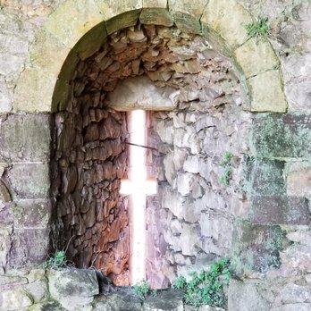 Chepstow Castle - Landmarks & Historical Buildings Near Me - Chepstow, MON