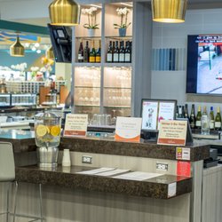 Gelson's Rancho Mirage Wine Bar