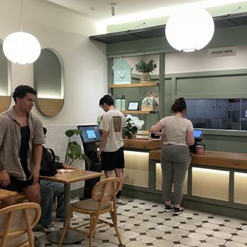 Summerfield Tea Bar - Interior - Bubble Tea Near Me - La Habra, California Summerfield Tea Bar - Interior - Bubble Tea Near Me - La Habra, California