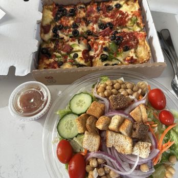 Buddy's Pizza - Downtown - Takeout pizza - Pizza Near Me - Detroit, Michigan Buddy's Pizza - Downtown - Takeout pizza - Pizza Near Me - Detroit, Michigan