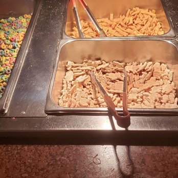 Hibachi Grill Supreme Buffet - Animal crackers for dessert - Buffets Near Me - Jonesboro, Arkansas