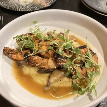 Henry Parsons Project - Shrimp and grits with lardon and mushrooms - New American Near Me - Pasadena, California