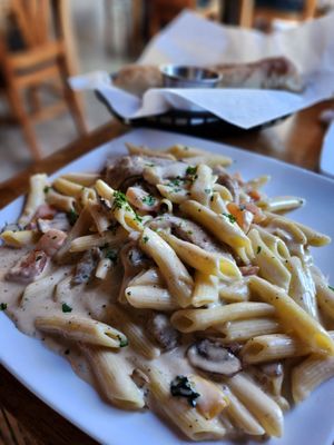 Purple Garlic Italian Cafe