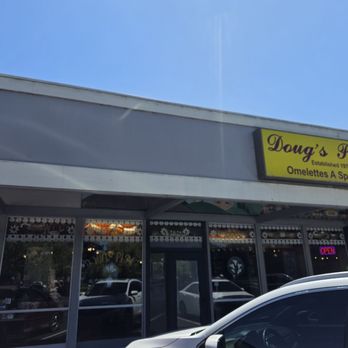 Doug's Place - Outside entrance - Breakfast & Brunch Near Me - Castro Valley, California