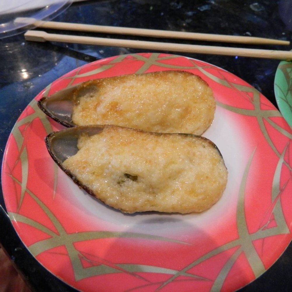 Sushi Zone - Baked Mussels - Conveyor Belt Sushi Near Me - Bothell, Washington