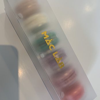 Mac Lab - Lavender, vanilla, strawberry, pistachio, salted caramel and raspberry - Coffee & Tea Near Me - Duluth, Georgia Mac Lab - Lavender, vanilla, strawberry, pistachio, salted caramel and raspberry - Coffee & Tea Near Me - Duluth, Georgia