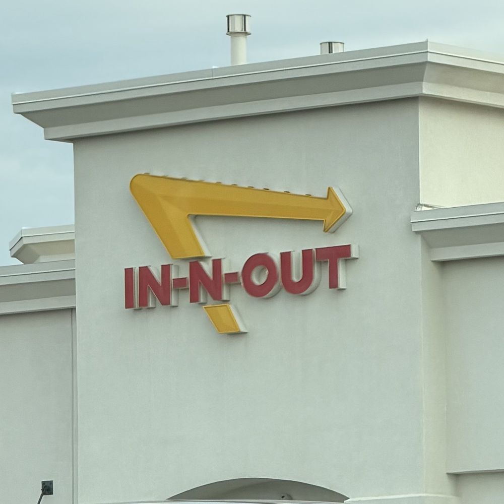 In-N-Out Burger - Front of the building and luckily there wasn't a long wait time, yay!! - Burgers Near Me - Thorton, Colorado In-N-Out Burger - Front of the building and luckily there wasn't a long wait time, yay!! - Burgers Near Me - Thorton, Colorado