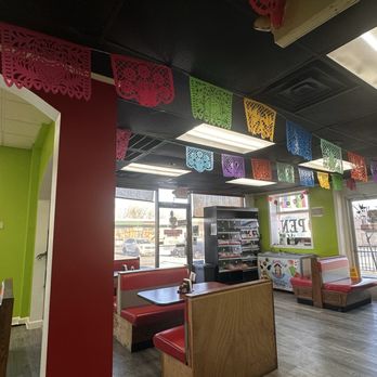 La Morenita - Seating area - Mexican Near Me - Elkton, Maryland