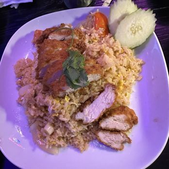 New Thai Elephant - E01. Fried Chicken Over Fried Rice - Thai Near Me - San Mateo, California New Thai Elephant - E01. Fried Chicken Over Fried Rice - Thai Near Me - San Mateo, California