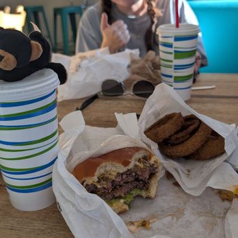 Get The Burger - Burgers Near Me - Big Bear Lake, California