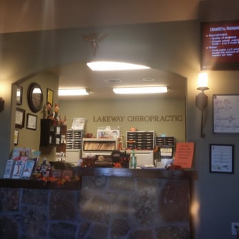 Lakeway Chiropractic - Waiting area inside Lakeway Chiropractic. - Chiropractors Near Me - Gun Barrel City, Texas Lakeway Chiropractic - Waiting area inside Lakeway Chiropractic. - Chiropractors Near Me - Gun Barrel City, Texas