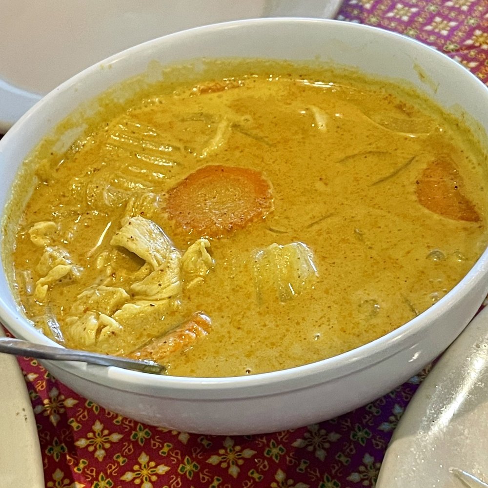 Boun Bistro - Yellow Curry - chicken - Thai Near Me - Fort Worth, Texas Boun Bistro - Yellow Curry - chicken - Thai Near Me - Fort Worth, Texas